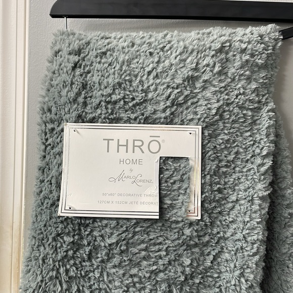 THRO HOME by Marlo Lorenz Decorative Throw - Picture 4 of 4